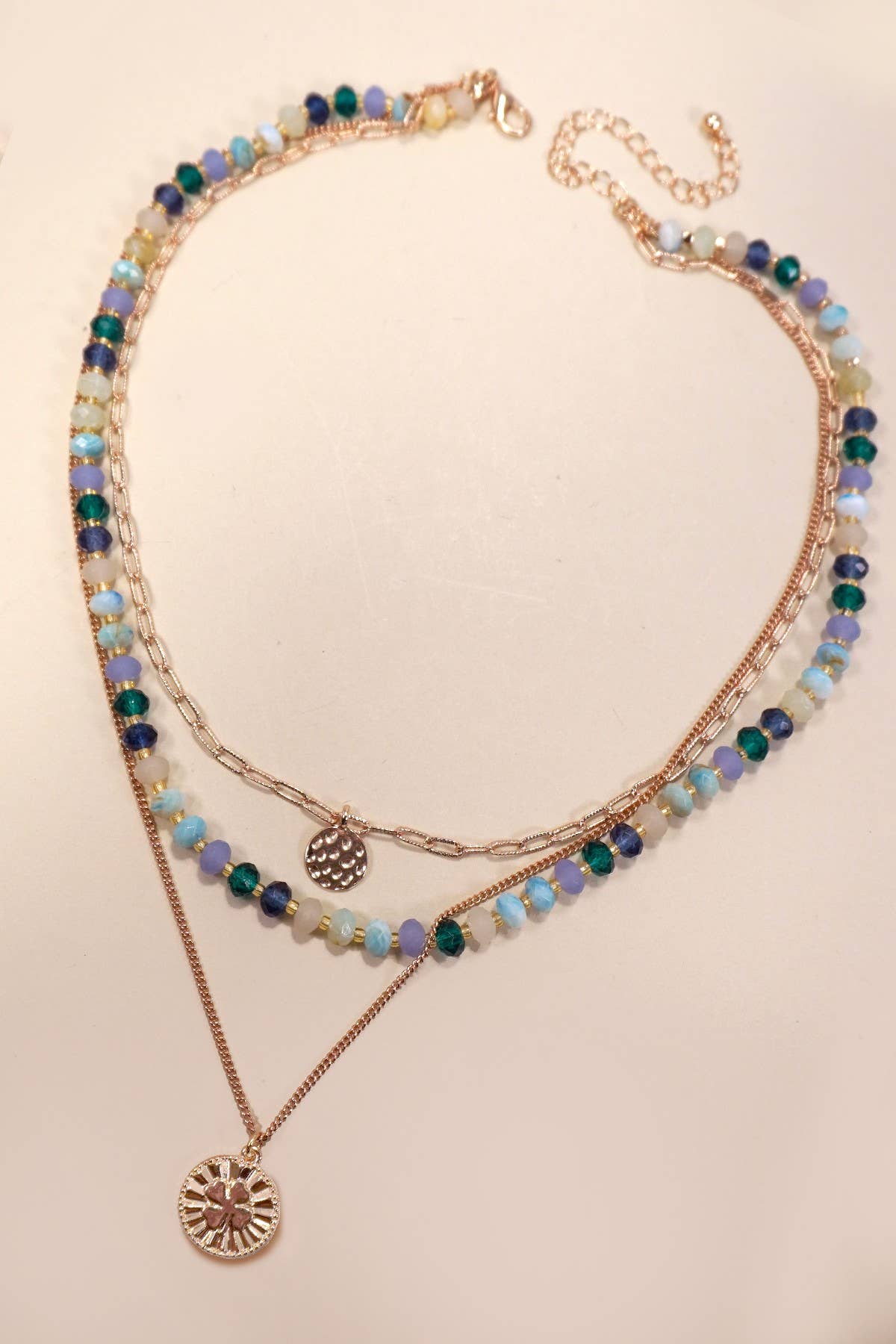 MULTI LAYERED BEADED CLOVER CHARM NECKLACE | 80N1245: GOLD