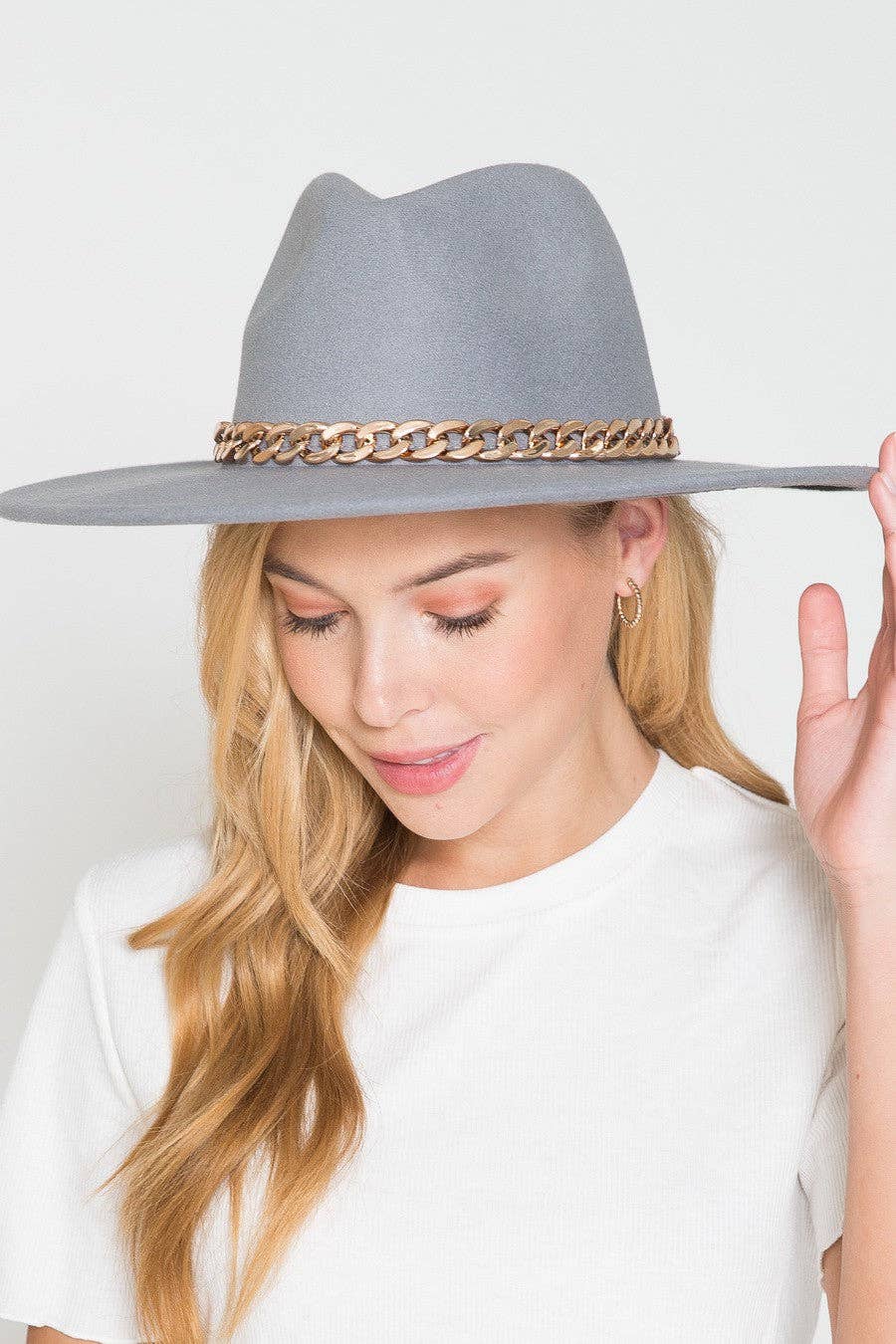 A VINTAGE PLAIN FEDORA HAT WITH GOLD CHAIN | 40HW013: PINK