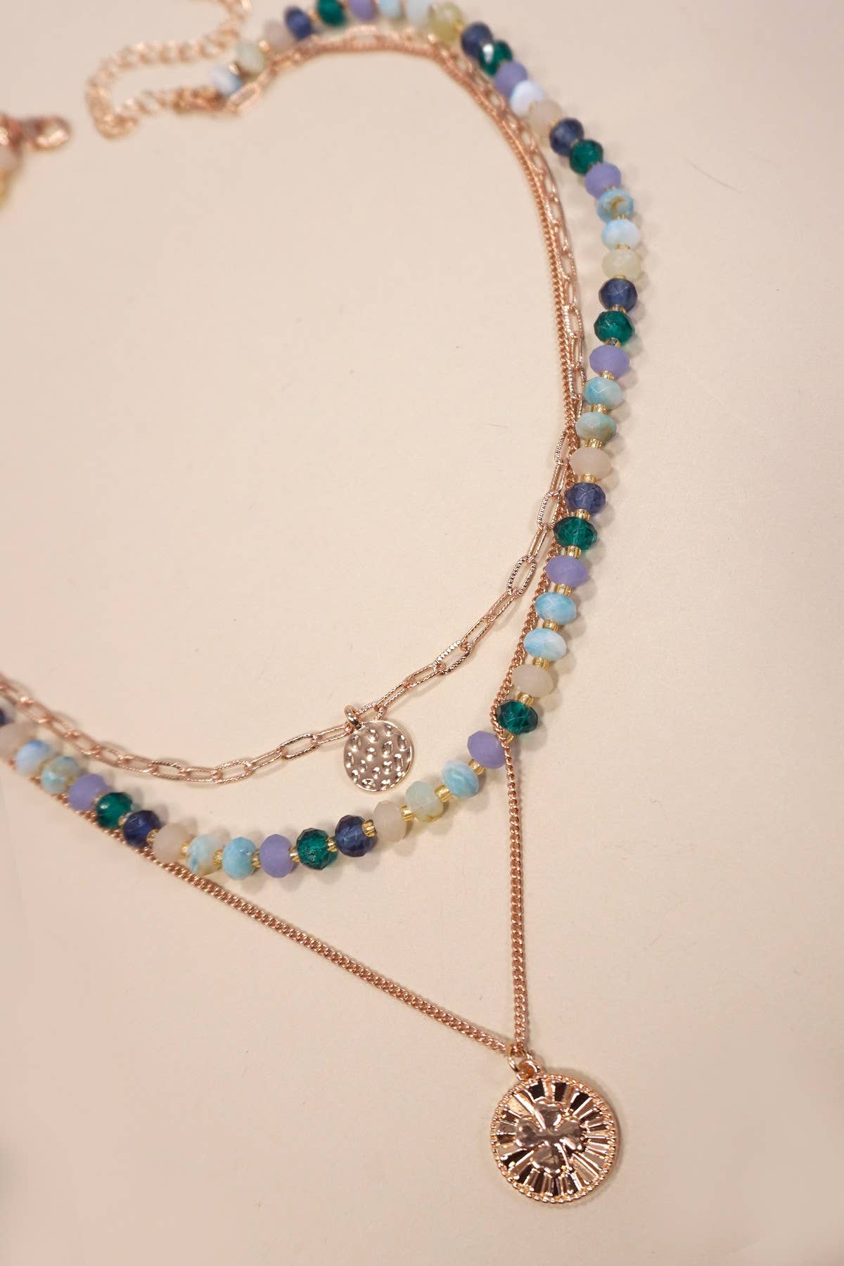 MULTI LAYERED BEADED CLOVER CHARM NECKLACE | 80N1245: GOLD