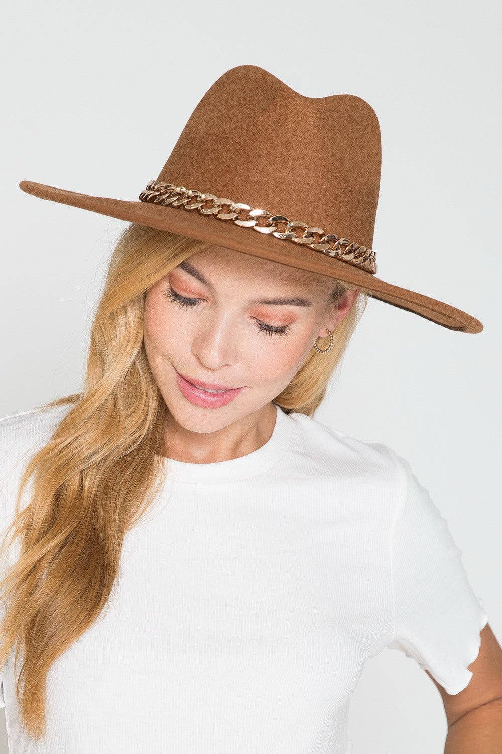 A VINTAGE PLAIN FEDORA HAT WITH GOLD CHAIN | 40HW013: PINK